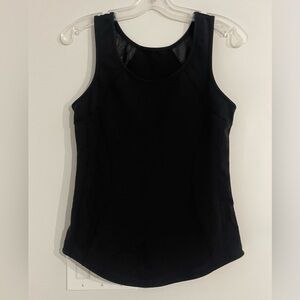 Lululemon 🇨🇦 Black Yoga Workout Tank with Mesh on back shoulders Sz 8